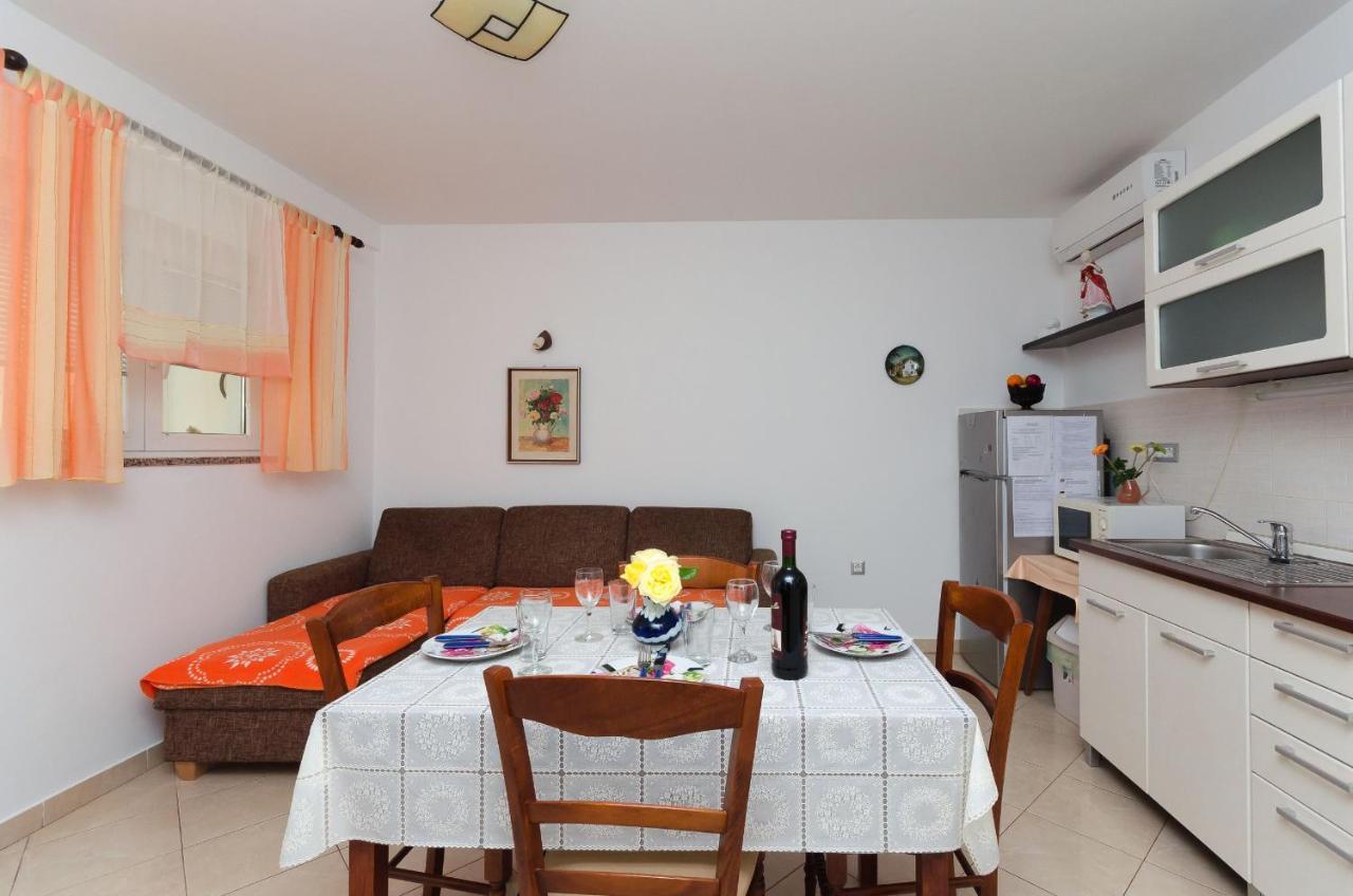 Apartments Branka Moscenicka Draga Bagian luar foto