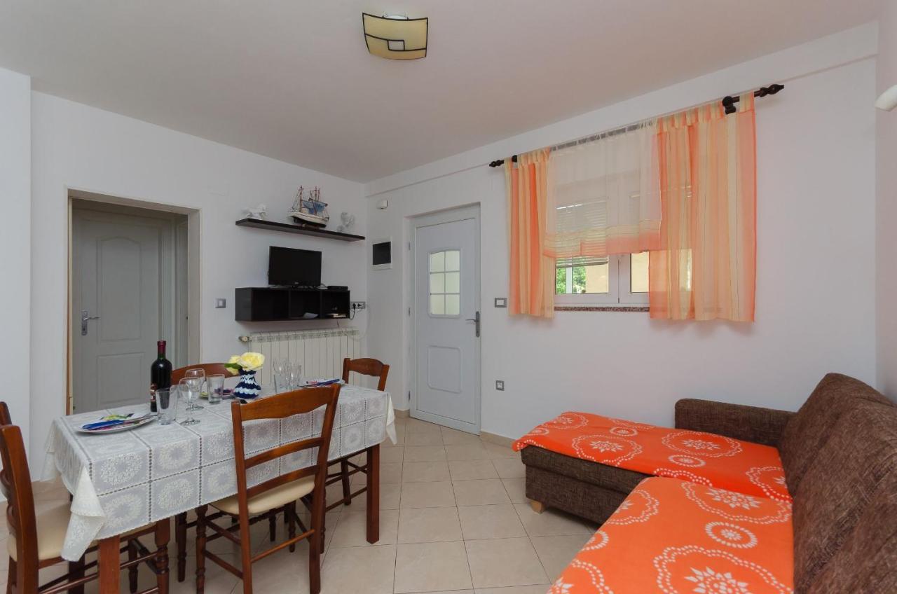 Apartments Branka Moscenicka Draga Bagian luar foto